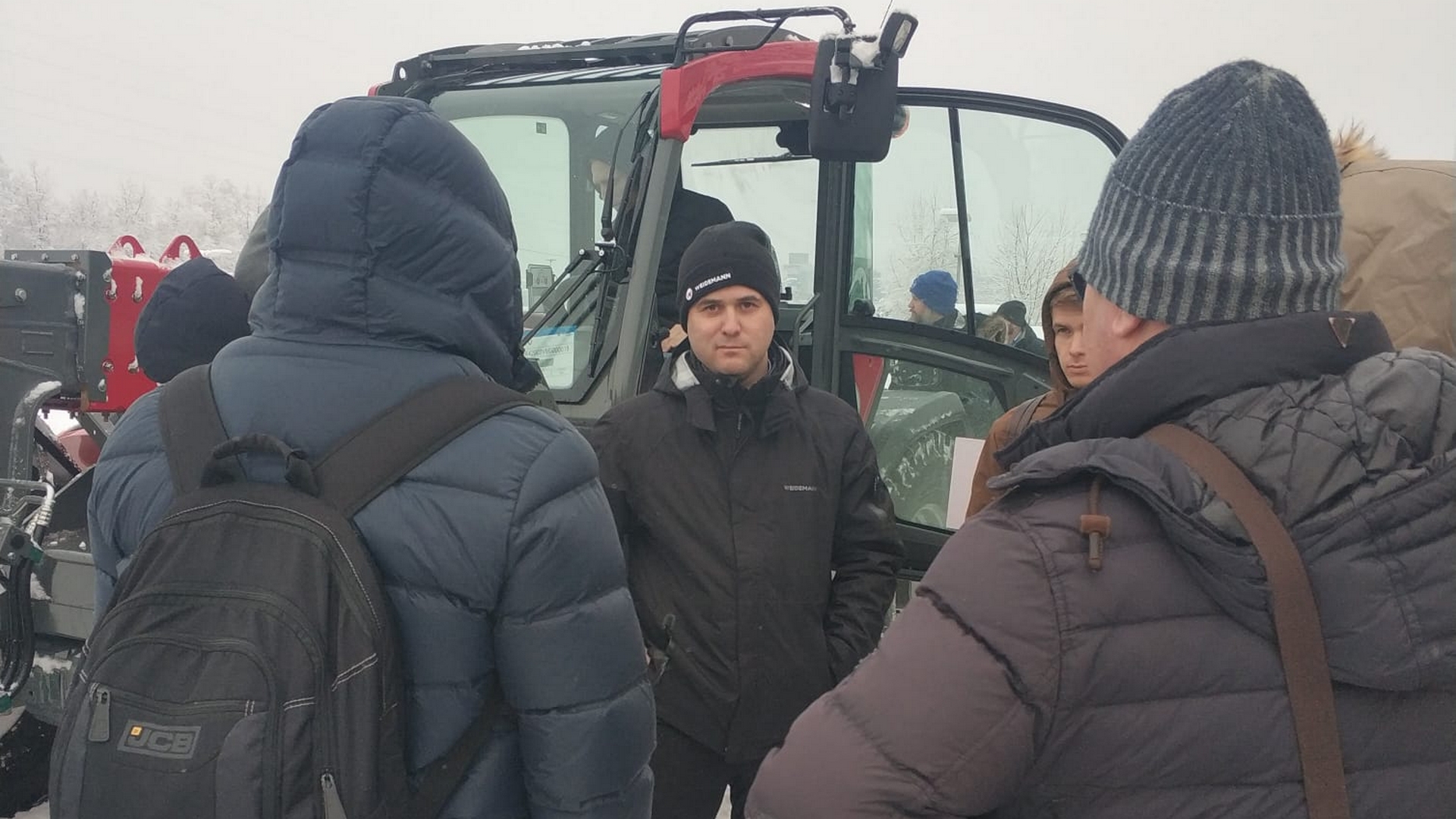  Обучение по продажам новых 7-метровых телескопических погрузчиков Weidemann